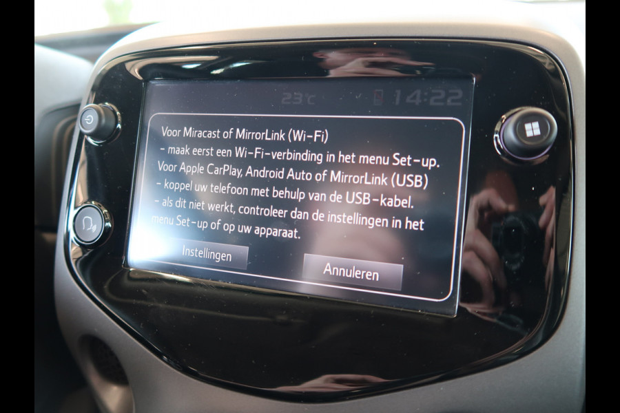 Toyota Aygo 1.0 VVT-i X-Play 5-drs. CAMERA/CARPLAY/AIRCO/LIMITER