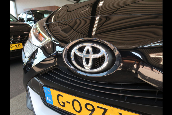 Toyota Aygo 1.0 VVT-i X-Play 5-drs. CAMERA/CARPLAY/AIRCO/LIMITER