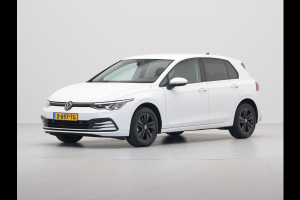 Volkswagen Golf 1.0 TSI 110pk Life Business Navigatie Memory Stoelverwarming Acc 99