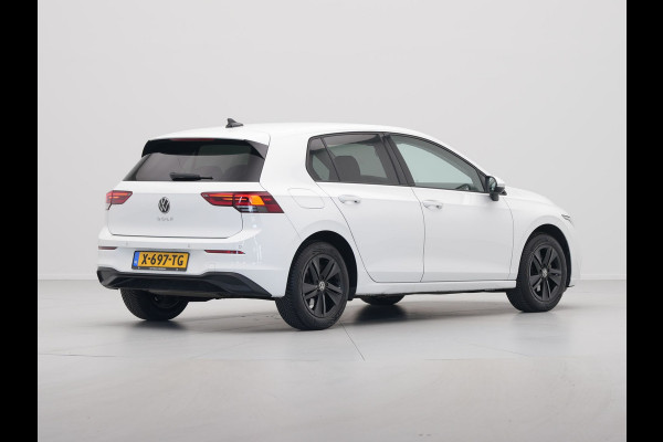 Volkswagen Golf 1.0 TSI 110pk Life Business Navigatie Memory Stoelverwarming Acc 99