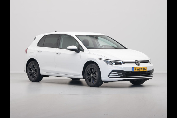 Volkswagen Golf 1.0 TSI 110pk Life Business Navigatie Memory Stoelverwarming Acc 99