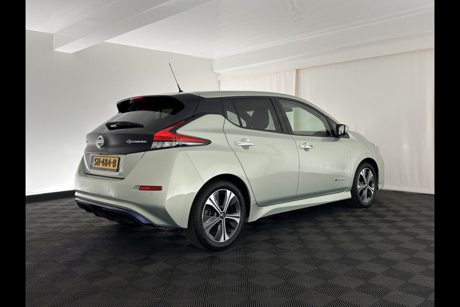 Nissan Leaf 2.ZERO EDITION 40 kWh Aut. *ADAPTIVE-CRUISE | DIGI-COCKPIT | TOP-VIEW | BLINDSPOT | KEYLESS | DAB+ | LANE-ASSIST | HEATED-SEATS | ECC | PDC | COMFORT-SEATS | CARPLAY | 17"ALU*