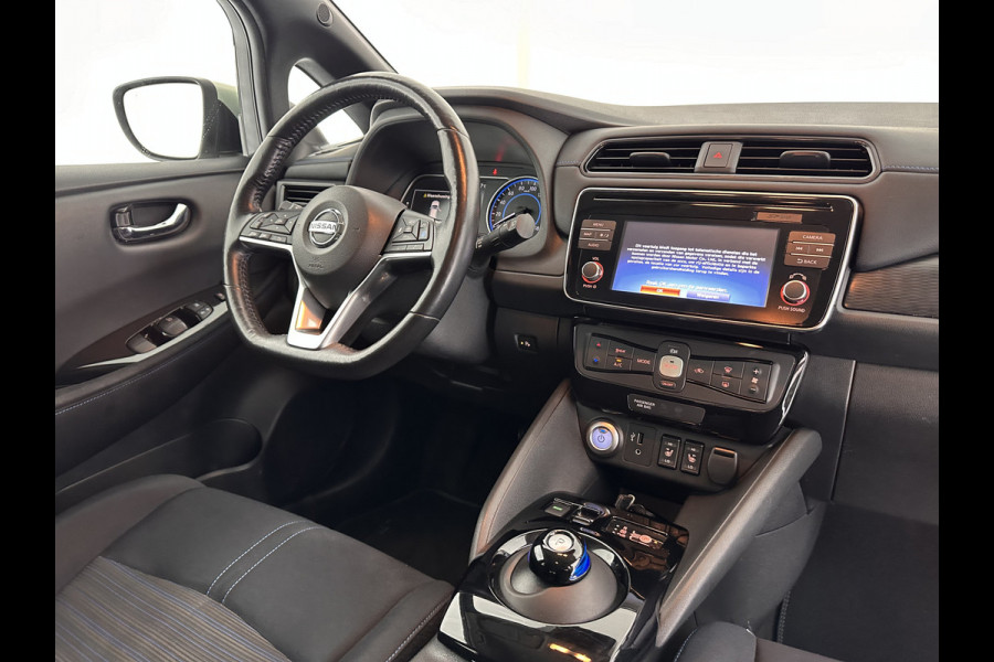 Nissan Leaf 2.ZERO EDITION 40 kWh Aut. *ADAPTIVE-CRUISE | DIGI-COCKPIT | TOP-VIEW | BLINDSPOT | KEYLESS | DAB+ | LANE-ASSIST | HEATED-SEATS | ECC | PDC | COMFORT-SEATS | CARPLAY | 17"ALU*