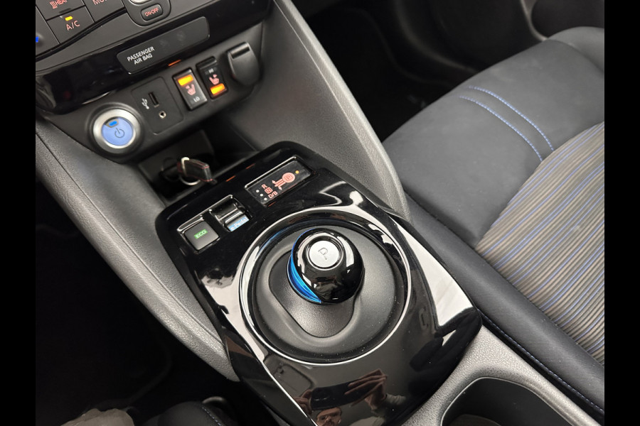 Nissan Leaf 2.ZERO EDITION 40 kWh Aut. *ADAPTIVE-CRUISE | DIGI-COCKPIT | TOP-VIEW | BLINDSPOT | KEYLESS | DAB+ | LANE-ASSIST | HEATED-SEATS | ECC | PDC | COMFORT-SEATS | CARPLAY | 17"ALU*