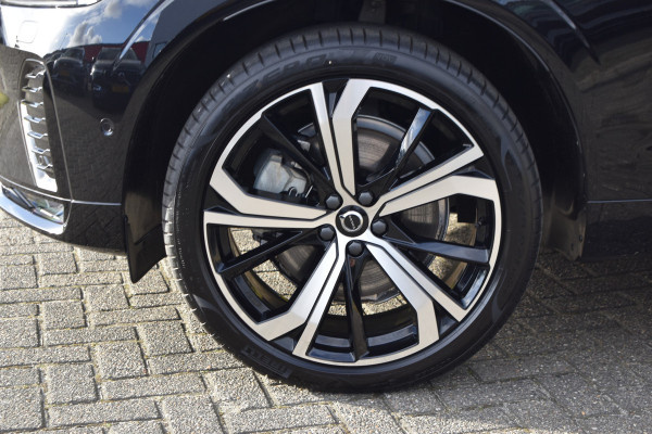 Volvo XC60 B4 Automaat Plus Dark | Keyless | Harman Kardon | Elec Stoelen | Stoel Stuurwielverwarming | 360 Camera