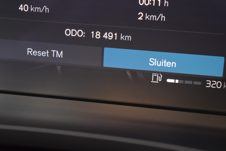 Volvo XC60 B4 Automaat Plus Dark | Keyless | Harman Kardon | Elec Stoelen | Stoel Stuurwielverwarming | 360 Camera