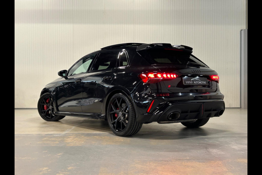 Audi RS3 Sportback 2.5 TFSI RS 3 quattro | HUD | SONOS | CARBON | PANO