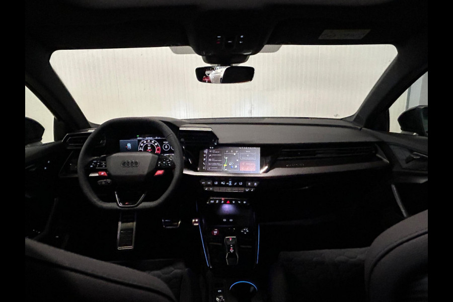 Audi RS3 Sportback 2.5 TFSI RS 3 quattro | HUD | SONOS | CARBON | PANO