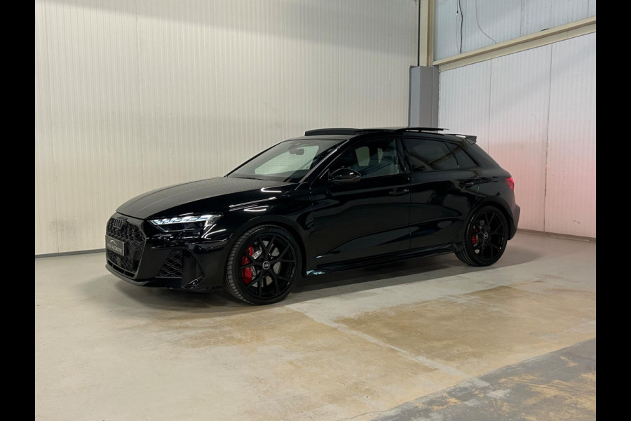 Audi RS3 Sportback 2.5 TFSI RS 3 quattro | HUD | SONOS | CARBON | PANO