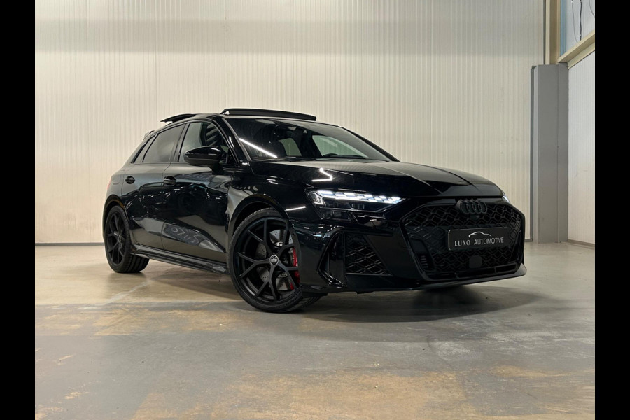 Audi RS3 Sportback 2.5 TFSI RS 3 quattro | HUD | SONOS | CARBON | PANO