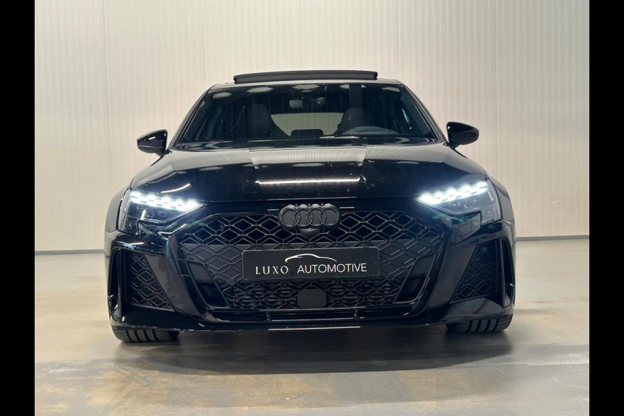 Audi RS3 Sportback 2.5 TFSI RS 3 quattro | HUD | SONOS | CARBON | PANO