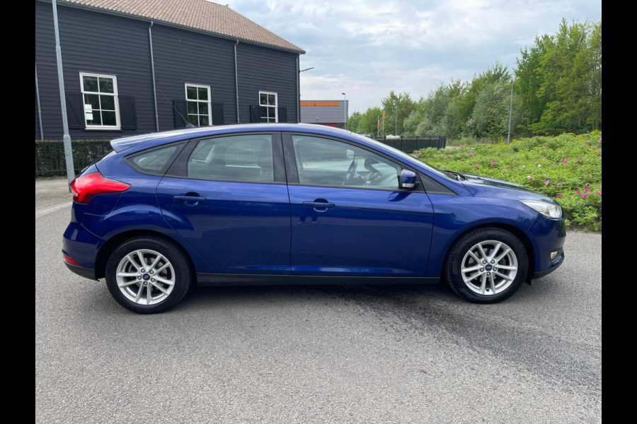 Ford Focus 1.0 Lease Edition Apple Carply Navi Cruise Trekhaak
