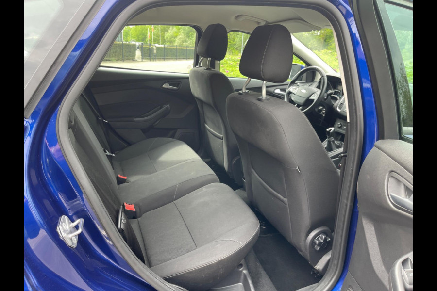 Ford Focus 1.0 Lease Edition Apple Carply Navi Cruise Trekhaak