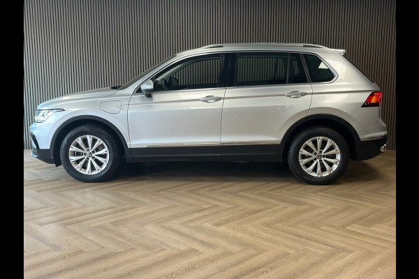 Volkswagen Tiguan 1.4 TSI eHybrid 245PK PLUG IN DSG NAVI CAMERA CARPLAY IQ LIGHT PDC
