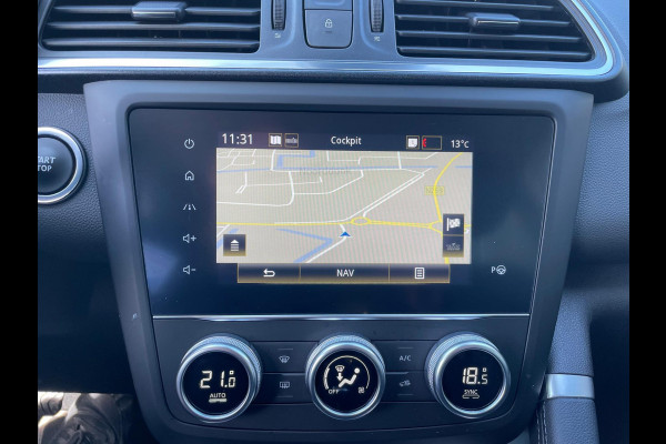 Renault Kadjar TCe 140 Intens Trekhaak wegkl. / p-sens & camera / Navi / Full LED / LM velgen