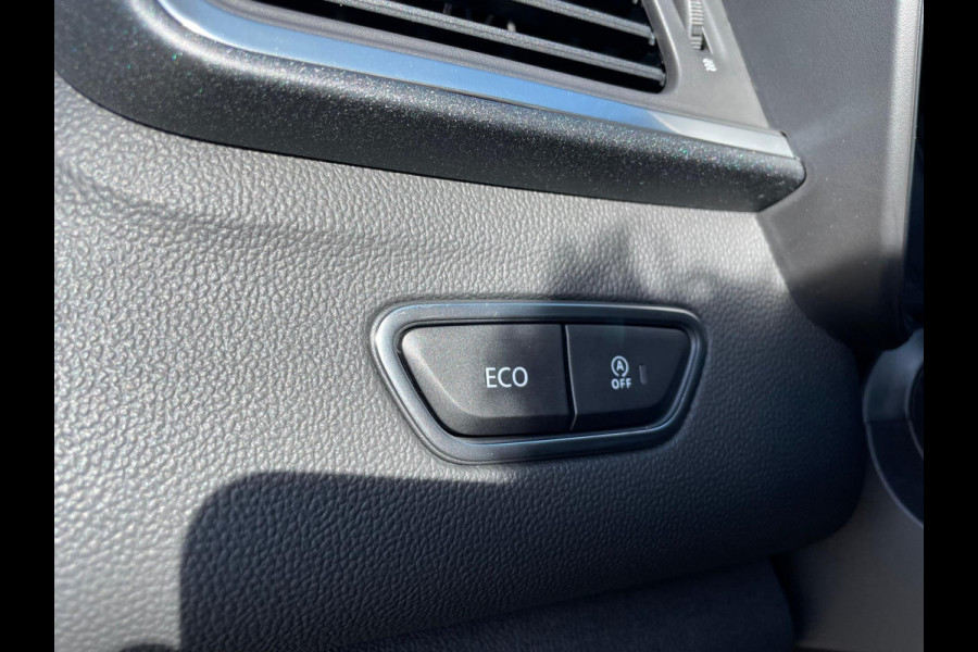 Renault Kadjar TCe 140 Intens Trekhaak wegkl. / p-sens & camera / Navi / Full LED / LM velgen