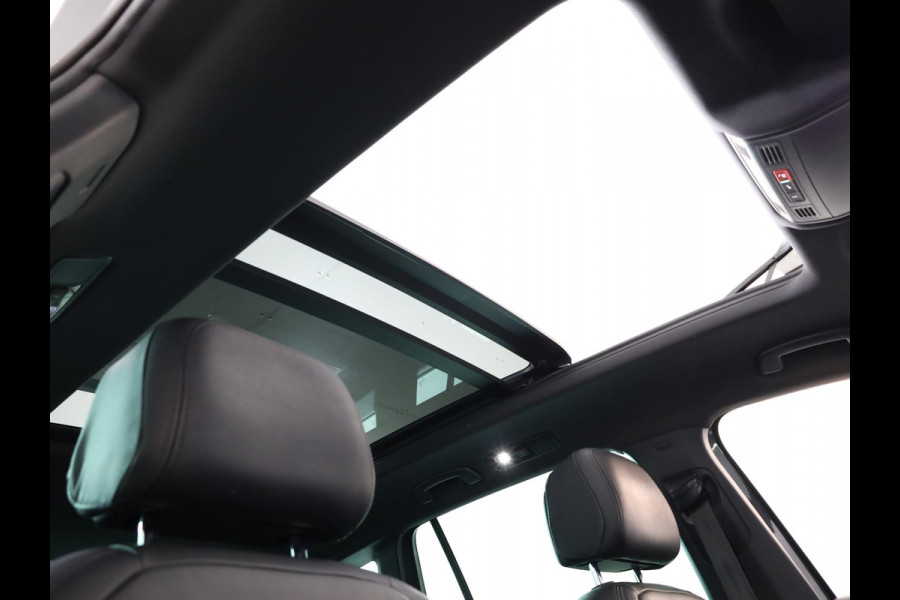 Volkswagen Tiguan 1.5 TSI R-Line Business+ 150pk |Panoramadak | Elekt. trekhaak | Leer| Camera| Adaptieve cruise control |