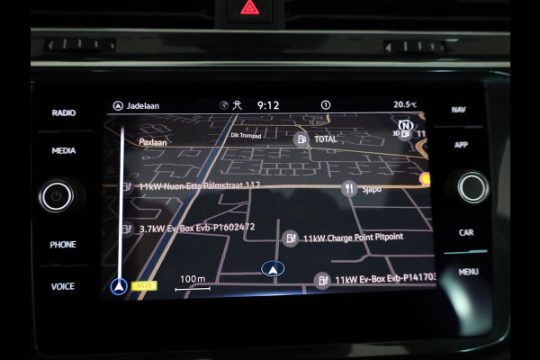 Volkswagen Tiguan 1.5 TSI R-Line Business+ 150pk |Panoramadak | Elekt. trekhaak | Leer| Camera| Adaptieve cruise control |