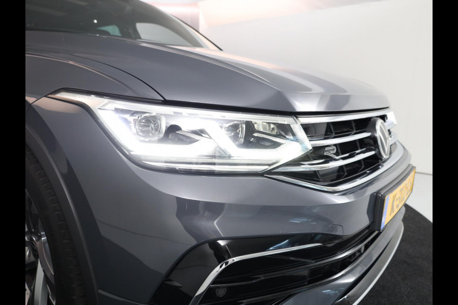 Volkswagen Tiguan 1.5 TSI R-Line Business+ 150pk |Panoramadak | Elekt. trekhaak | Leer| Camera| Adaptieve cruise control |