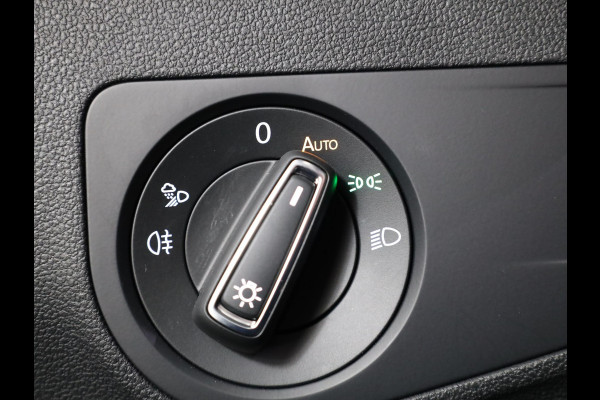 Volkswagen Tiguan 1.5 TSI R-Line Business+ 150pk |Panoramadak | Elekt. trekhaak | Leer| Camera| Adaptieve cruise control |