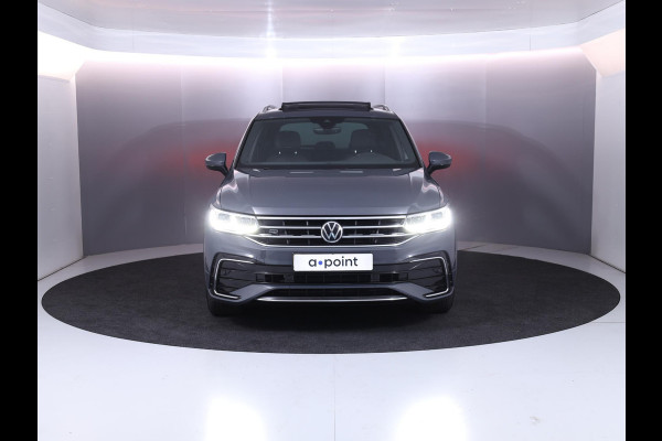 Volkswagen Tiguan 1.5 TSI R-Line Business+ 150pk |Panoramadak | Elekt. trekhaak | Leer| Camera| Adaptieve cruise control |