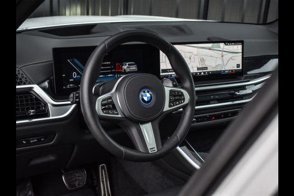 BMW X5 xDrive50e | M-SPORT PRO | PANORAMADAK SKY LOUNGE | HEAD-UP | SOFT-CLOSE | 360 CAMERA | LUCHTVERING | COMFORT ACCESS | TREKHAAK |