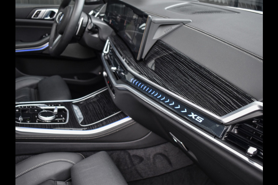 BMW X5 xDrive50e | M-SPORT PRO | PANORAMADAK SKY LOUNGE | HEAD-UP | SOFT-CLOSE | 360 CAMERA | LUCHTVERING | COMFORT ACCESS | TREKHAAK |
