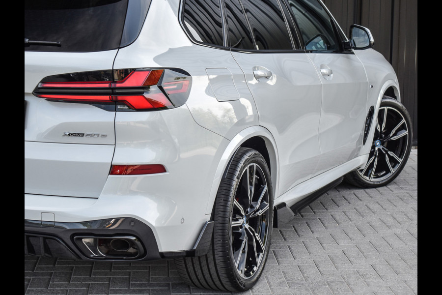 BMW X5 xDrive50e | M-SPORT PRO | PANORAMADAK SKY LOUNGE | HEAD-UP | SOFT-CLOSE | 360 CAMERA | LUCHTVERING | COMFORT ACCESS | TREKHAAK |