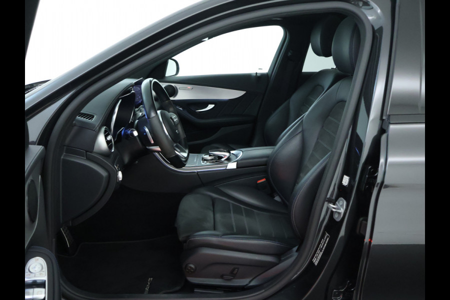 Mercedes-Benz C-Klasse Estate 300 e Business Solution AMG | Panoramadak | Multispaaks lichtmetalen velgen | Navigatie | Parking support | Inclusief 24 maanden MB Certified garantie voor Europa.