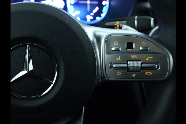 Mercedes-Benz C-Klasse Estate 300 e Business Solution AMG | Panoramadak | Multispaaks lichtmetalen velgen | Navigatie | Parking support | Inclusief 24 maanden MB Certified garantie voor Europa.