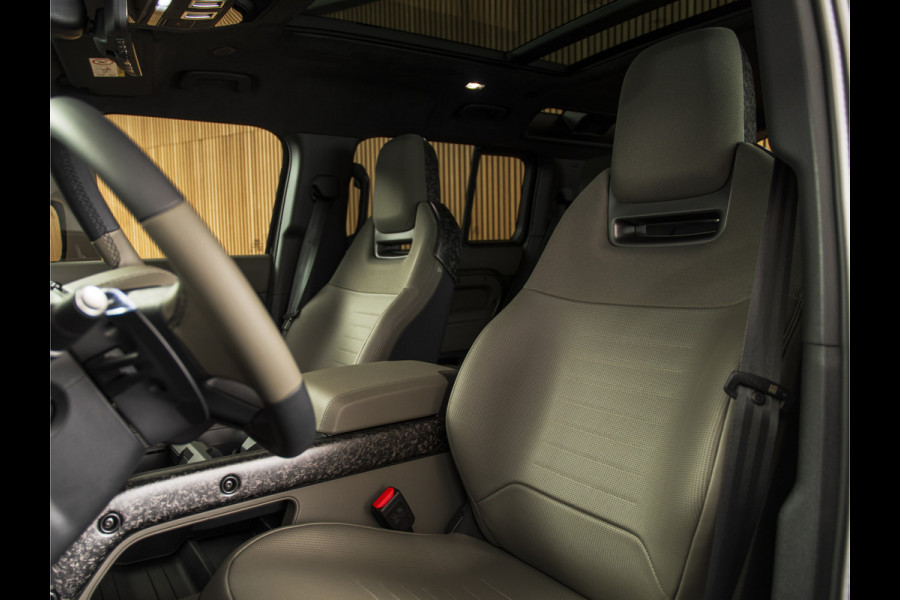 Land Rover Defender 110 4.4 P635 Octa Edition One
