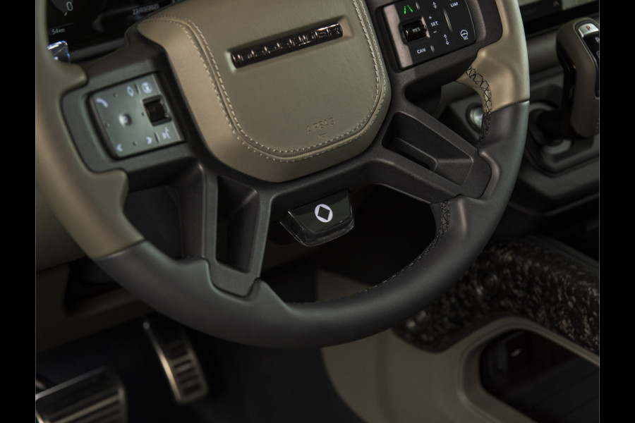 Land Rover Defender 110 4.4 P635 Octa Edition One