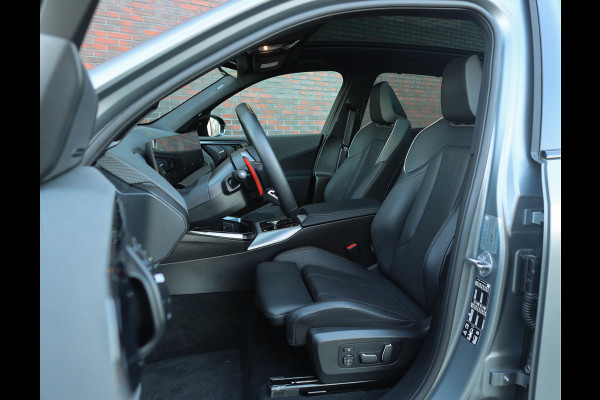 BMW X3 M50 xDrive*Trekhaak*Pano*IconicGlow*
