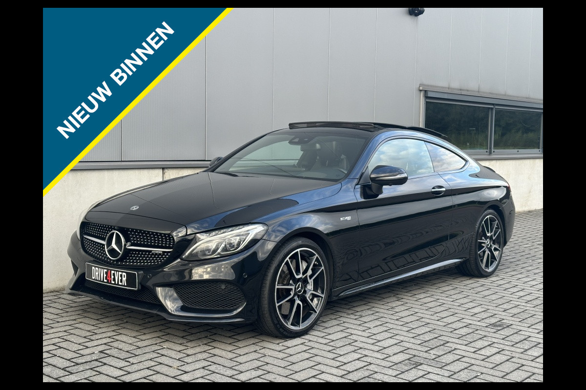 Mercedes-Benz C-Klasse Coupé AMG 43 C43 4MATIC FULL PANO NAVI 360 CAMERA SPORTVELGEN Mercedes-Benz C-Klasse Coupé AMG 43 C43 4MATIC FULL PANO NAVI 360 CAMERA SPORTVELGEN