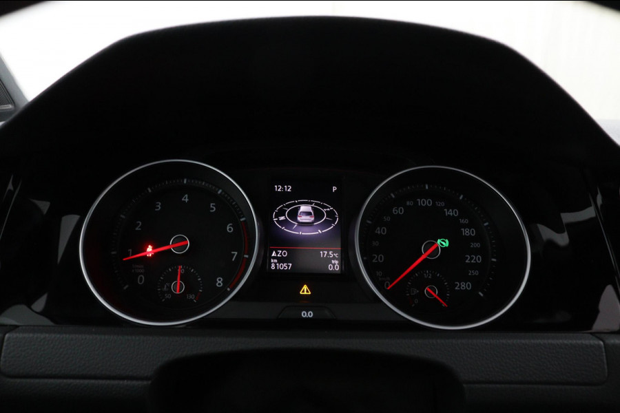 Volkswagen Golf 2.0TSI GTI *230PK*PANO*LEER*ACC*LED*DCC