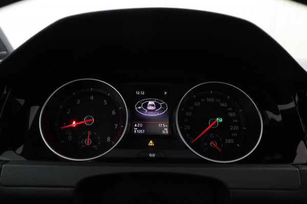 Volkswagen Golf 2.0TSI GTI *230PK*PANO*LEER*ACC*LED*DCC