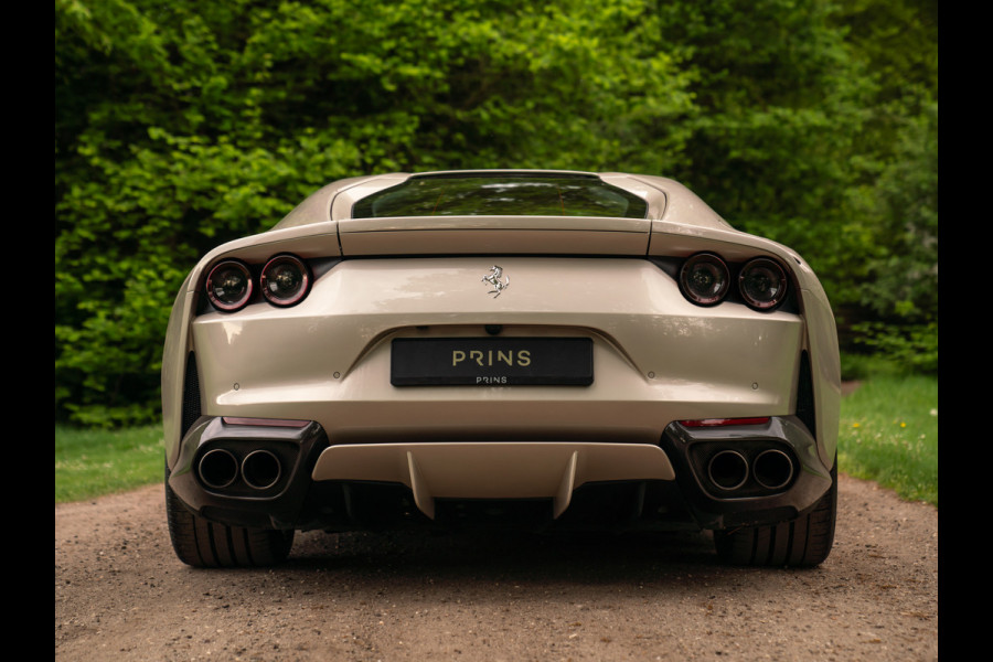 Ferrari 812 Superfast | Subliem! | Grigio Ingrid | Veel Carbon | 1e eigenaar