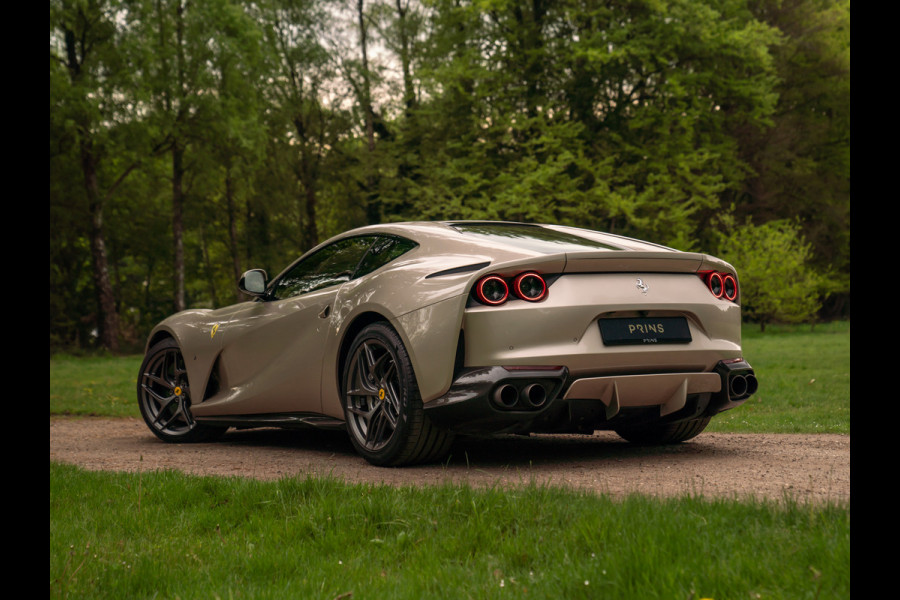 Ferrari 812 Superfast | Subliem! | Grigio Ingrid | Veel Carbon | 1e eigenaar