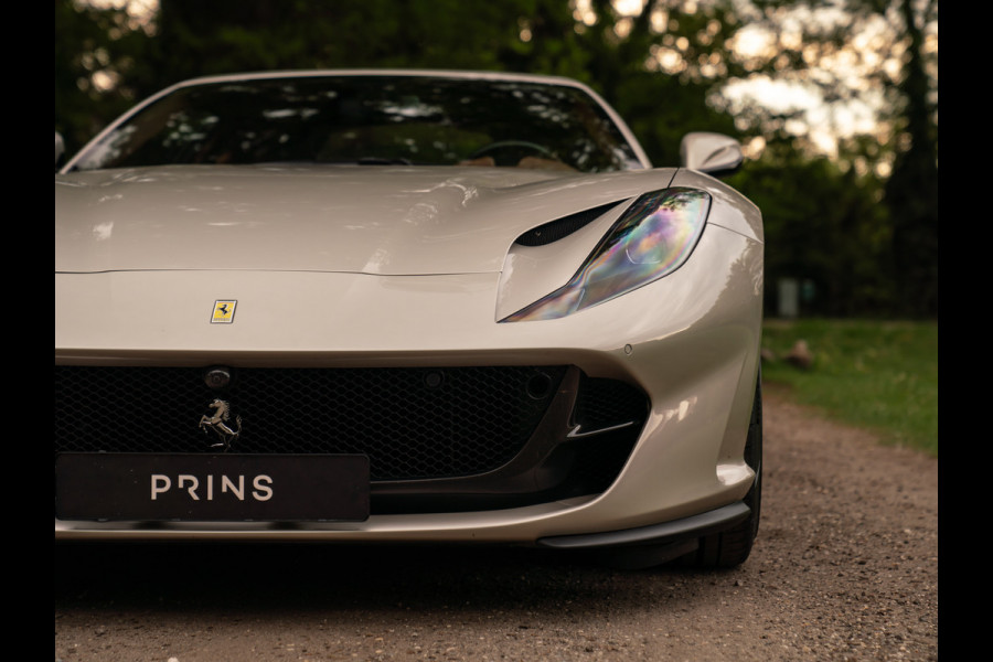 Ferrari 812 Superfast | Subliem! | Grigio Ingrid | Veel Carbon | 1e eigenaar