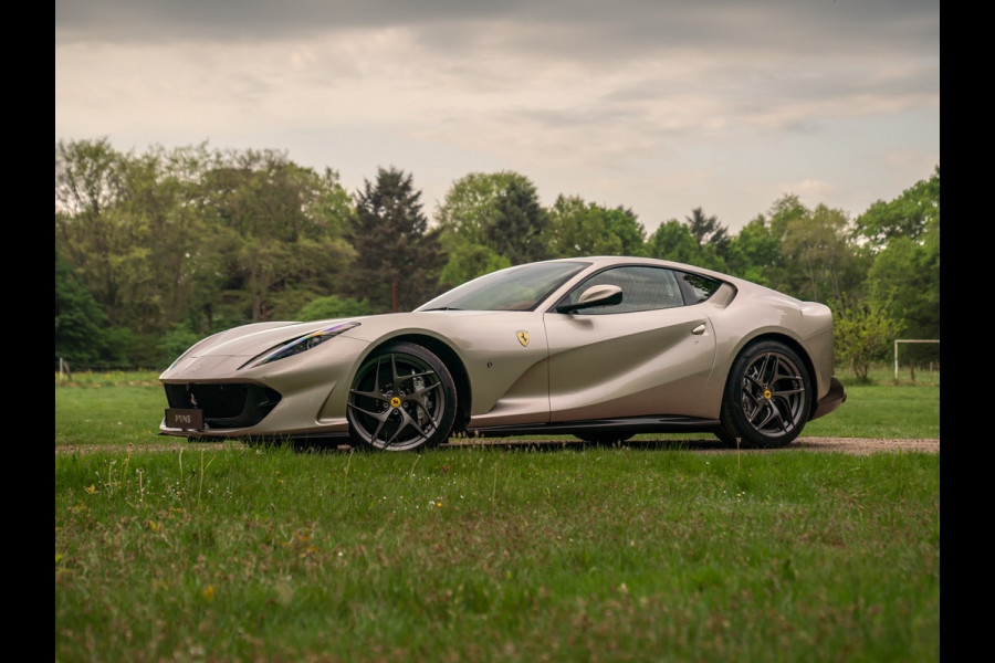 Ferrari 812 Superfast | Subliem! | Grigio Ingrid | Veel Carbon | 1e eigenaar