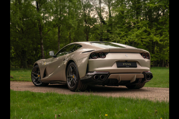 Ferrari 812 Superfast | Subliem! | Grigio Ingrid | Veel Carbon | 1e eigenaar