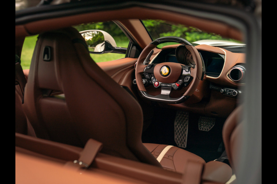 Ferrari 812 Superfast | Subliem! | Grigio Ingrid | Veel Carbon | 1e eigenaar