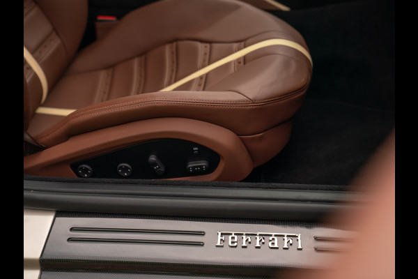 Ferrari 812 Superfast | Subliem! | Grigio Ingrid | Veel Carbon | 1e eigenaar