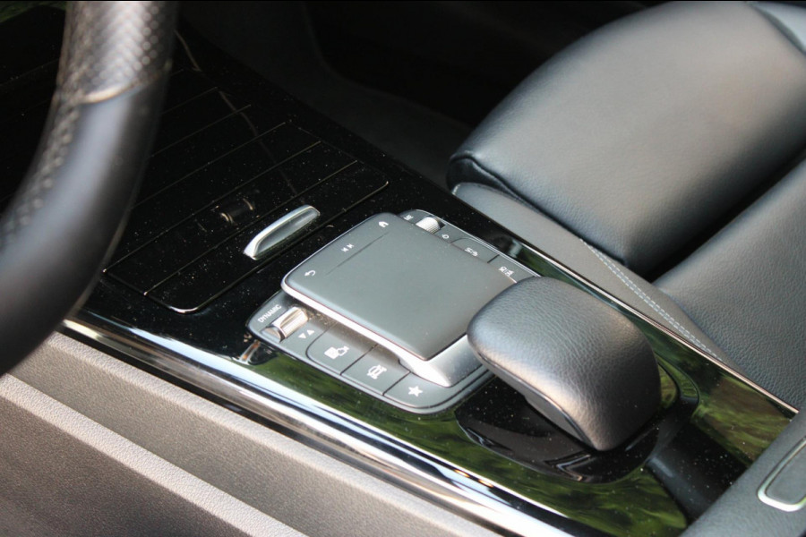 Mercedes-Benz CLA-Klasse Shooting Brake 250e PremiumPlus AMG-Line Night Panodak Leder