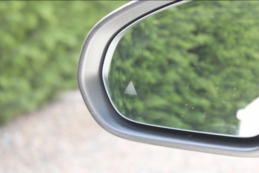 Mercedes-Benz CLA-Klasse Shooting Brake 250e PremiumPlus AMG-Line Night Panodak Leder