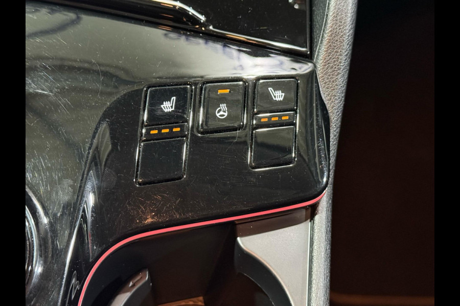 Kia Sportage 1.6 T-GDi Plug-in Hybrid AWD DynamicLine | Navi | Cruise | 19 inch