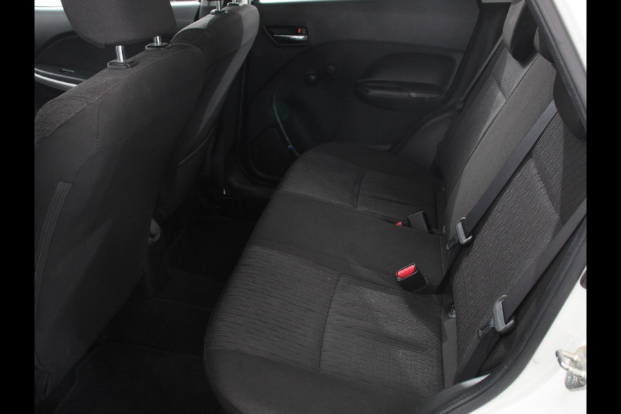 Suzuki Baleno 1.2 Exclusive Airco Lichtmetalen Velgen Stoelverwarming Bluetooth 5 Deurs