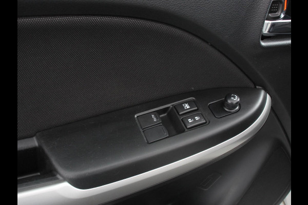 Suzuki Baleno 1.2 Exclusive Airco Lichtmetalen Velgen Stoelverwarming Bluetooth 5 Deurs