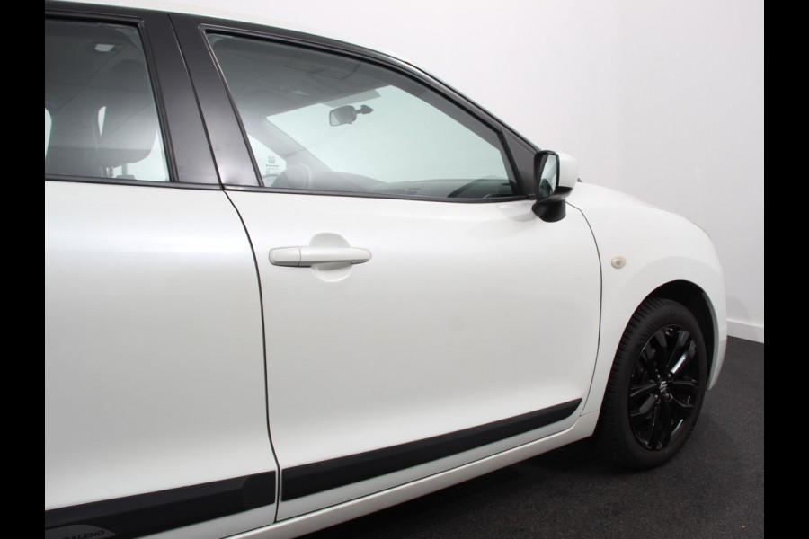 Suzuki Baleno 1.2 Exclusive Airco Lichtmetalen Velgen Stoelverwarming Bluetooth 5 Deurs