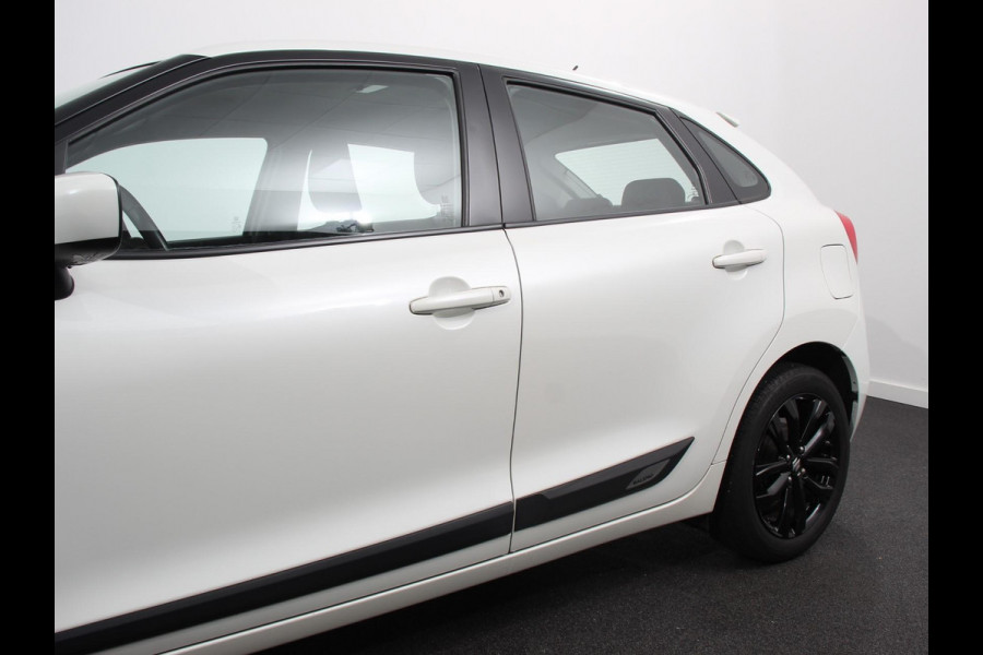 Suzuki Baleno 1.2 Exclusive Airco Lichtmetalen Velgen Stoelverwarming Bluetooth 5 Deurs